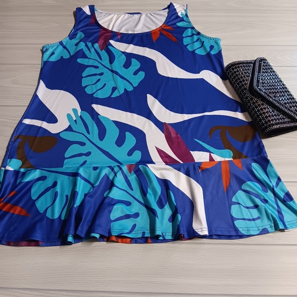 Women Fashion Graphic Printed Plus Size Ruffled Dress - Picture 5 of 16